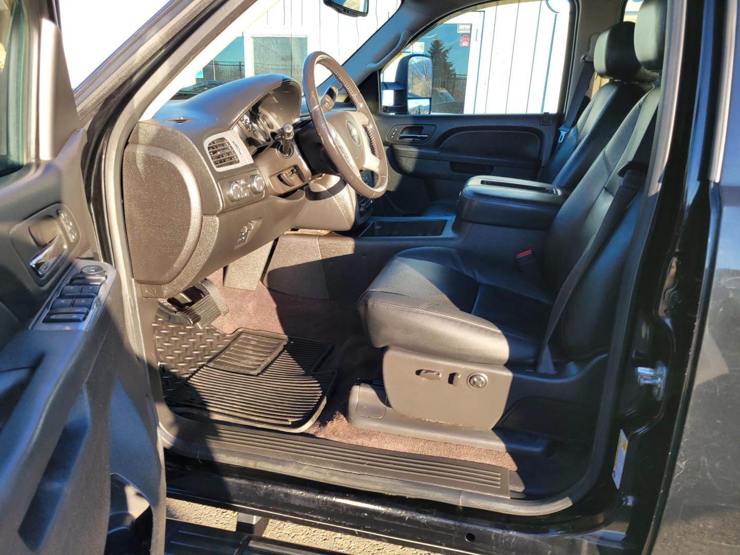 2014 Black /Black Chevrolet Silverado 2500HD LTZ (1GC1KYE87EF) with an 6.6L Duramax V8 engine, Allison Automatic transmission, located at 450 N Russell, Missoula, MT, 59801, (406) 543-6600, 46.874496, -114.017433 - Photo#14